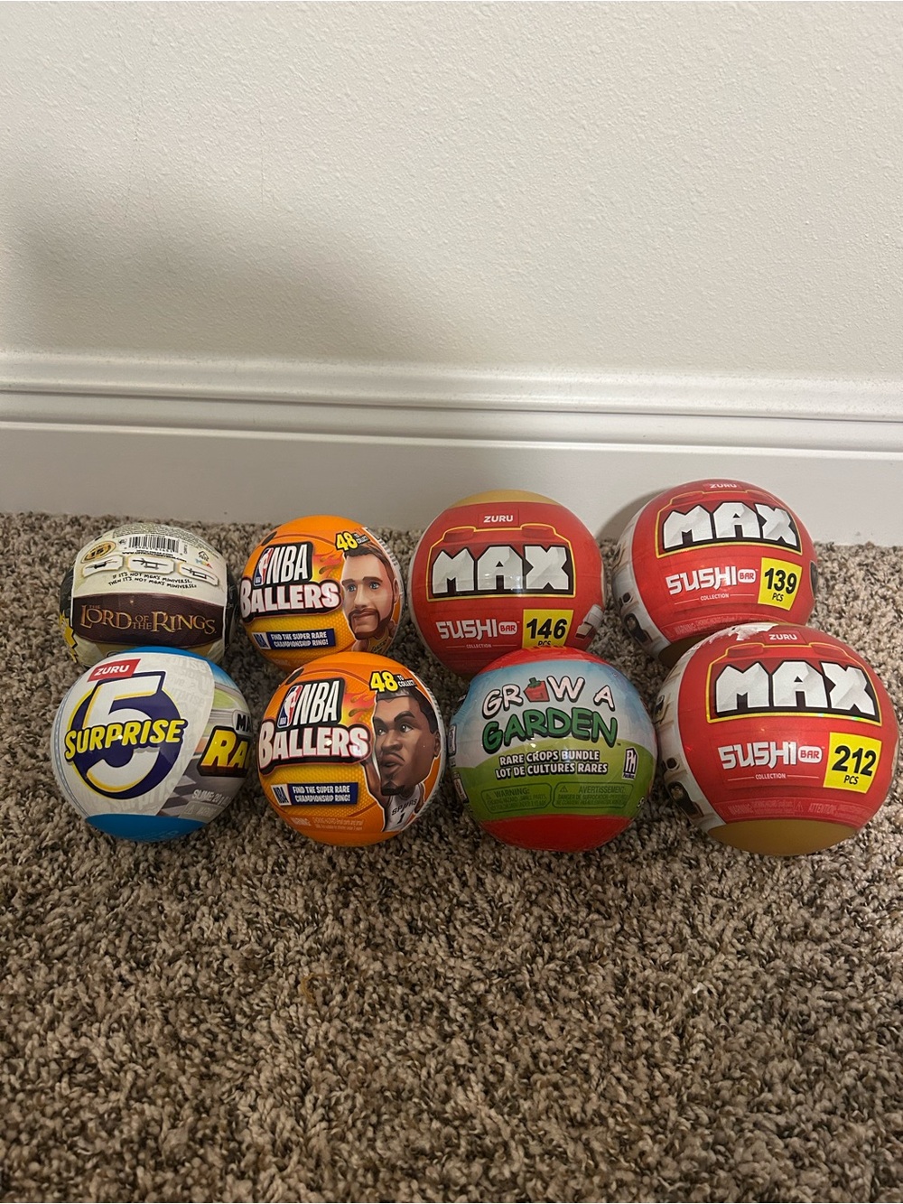 Surprise Ball Lot of 8 - MAX Sushi, NBA Ballers, Grow a Garden, lord of rings,